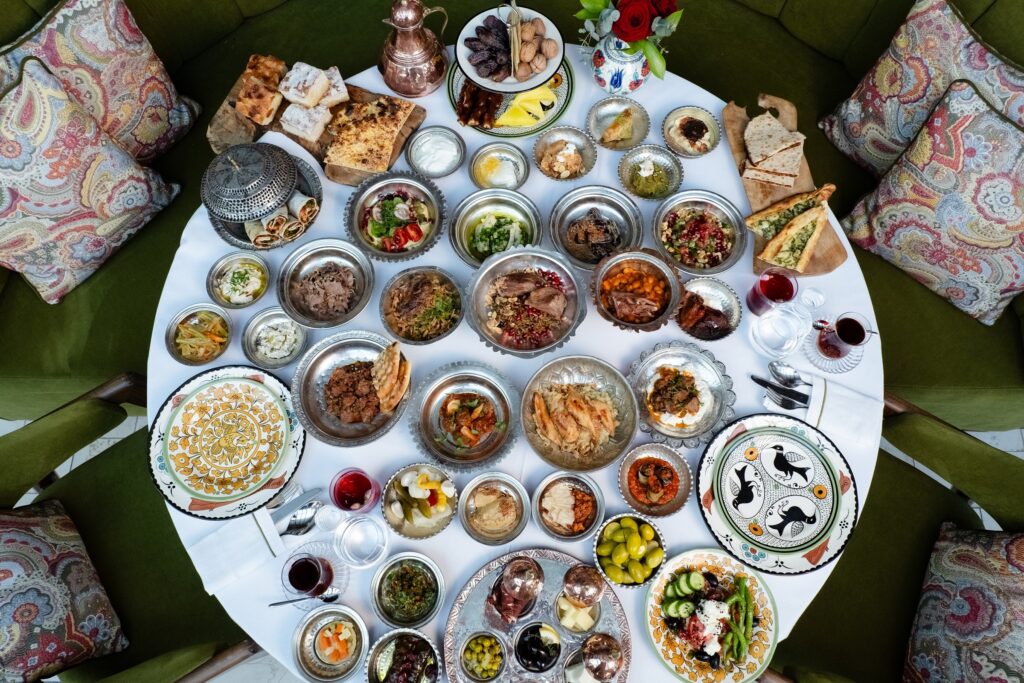 Mandarin İstanbul Ömur Akkor İftar
